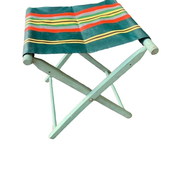 American Vintage Other - Striped Adirondack Vintage Folding Camp Stool